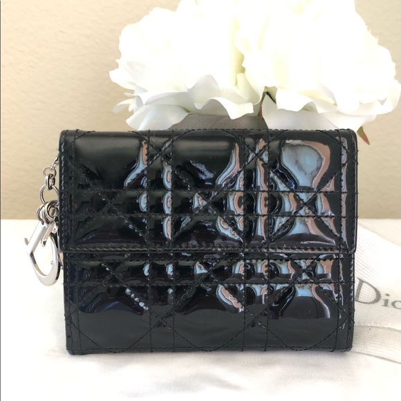 Dior Patent Cannage compact wallet - Picture 1 of 14